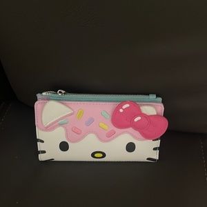 Loungefly Hello Kitty wallet